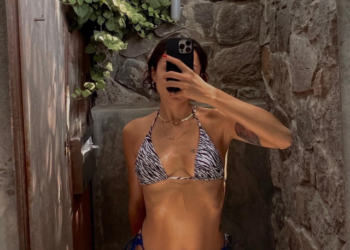 Tuvaletten paylaşım yapan Zeynep Bastık hayranlarını çileden çıkardı