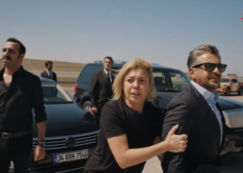 Yalı Çapkını'nda ön izleme sahnesi geldi! Vurulan Ferit, İstanbul'a getiriliyor