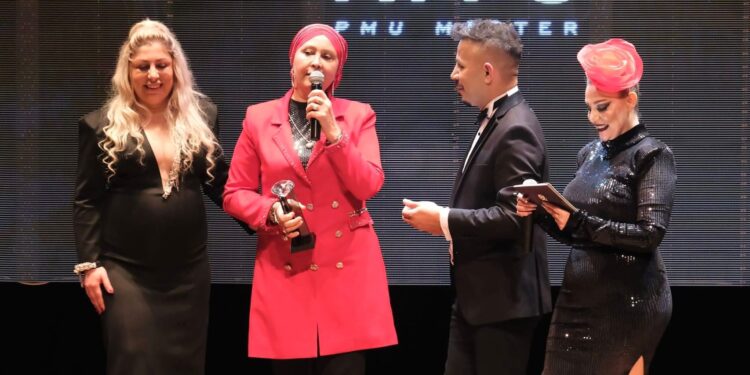 Ay -Fa Akademi – Ayşe Doğan – Fatih Alımcı ,  Genç yaşta Kuaförlük & Güzellik alanında ki başarısı ile gündeme geldi
