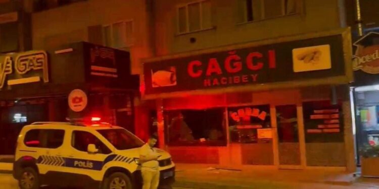 Bursa’da lokantaya kurşun yağmuru