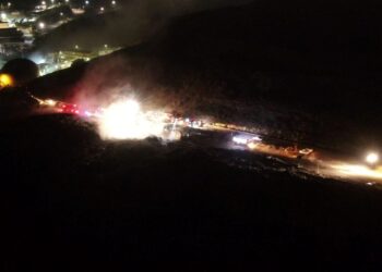 Çöp bertaraf tesisinde çıkan yangın büyümeden söndürüldü