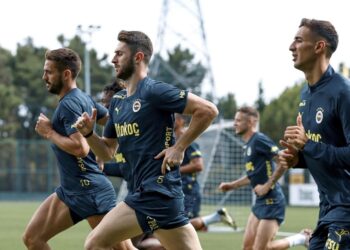 Fenerbahçe’de Alanyaspor maçının hazırlıkları başladı