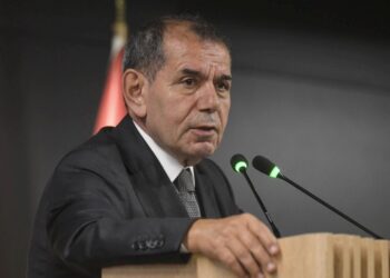 Galatasaray: Eleştiriler, iftiralara dönmüştür