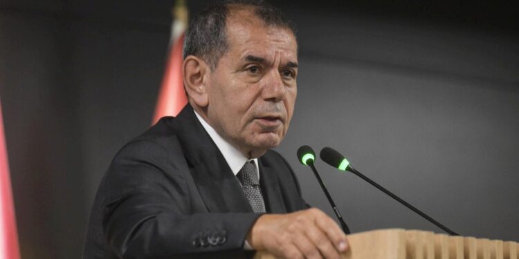 Galatasaray: Eleştiriler, iftiralara dönmüştür