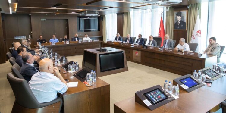 Trendyol 1. Lig Kulüpleri İstişare Toplantısı Riva’da yapıldı