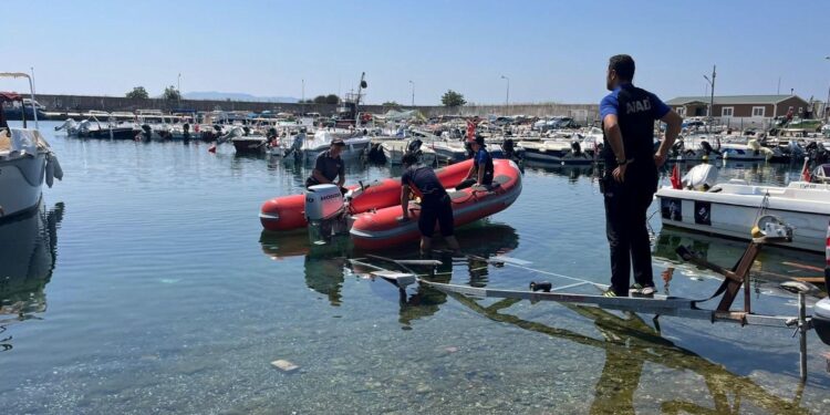 Yalova’da kanoyla denize açıldıktan sonra kaybolan 2 kişi aranıyor: Valilikten açıklama