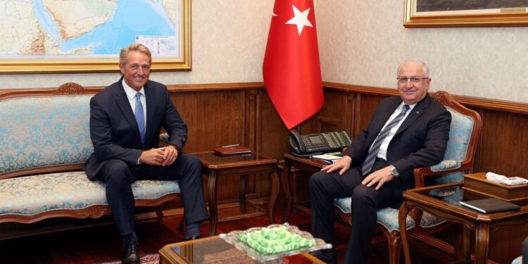 Bakan Güler, ABD’nin Ankara Büyükelçisi Jeff Flake’i kabul etti