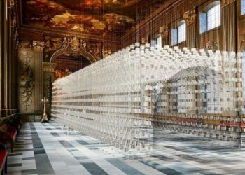 Melek Zeynep Bulut, yeni eseri “Duo” ile Londra Tasarım Festivali’nde