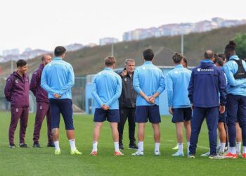 Trabzonspor’da stoper için karar zamanı