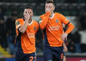 Başakşehir’den Avrupa’da siftah! Krzysztof Piatek fırtınası dinmiyor…