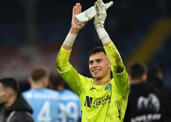 Beşiktaş, 16 yaşındaki kaleci Deniz Dönmezer’i geçemedi! Muhteşem performans…