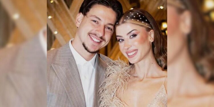 Enis Destan’ın Annesinden Gelinine Şok Sözler: “Davul Bile Dengi Dengine Çalar!”