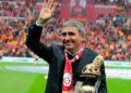 Galatasaray’ın efsane futbolcusu Hagi’den Okan Buruk’a övgü dolu sözler: Kendini bu işe adadı