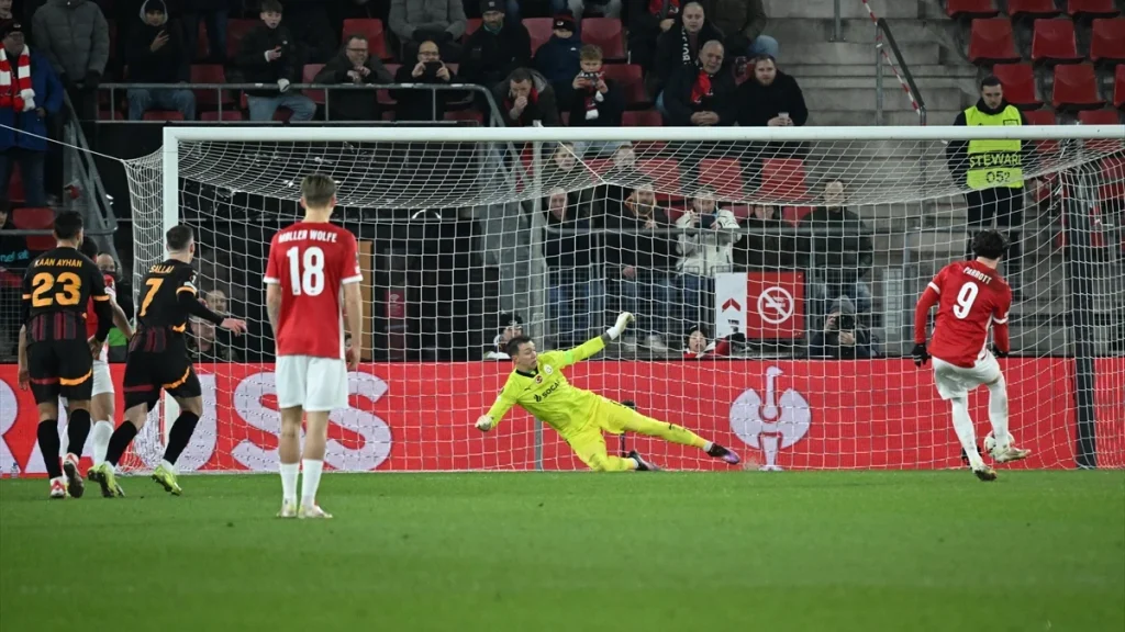 "Galatasaray savunması çöktü! 36 maçta 54 gol"