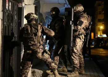 10 İlde PKK'ya Yönelik Operasyon: 52 Gözaltı