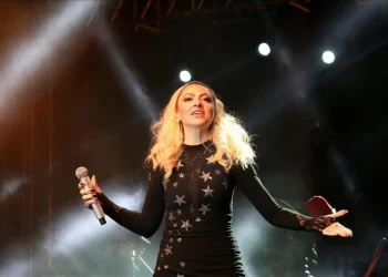 Demet Akalın, Hadise kıyaslamasına "Ben bunları aştım" dedi
