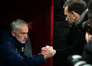 Mourinho'nun "Maymun gibi zıpladılar" sözlerine ceza!