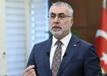 Vedat Işıkhan: İşsizlik Oranı 21 Aydır Tek Haneli