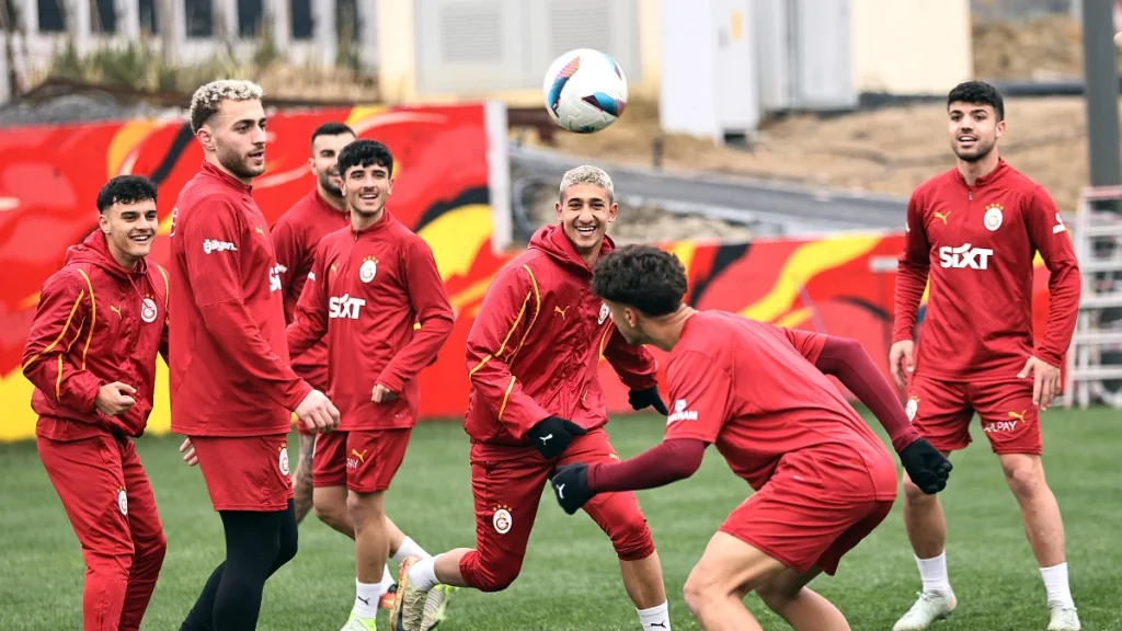 Galatasaray, Kasımpaşa'ya karşı hazırlıklara başladı