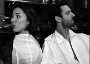 Zeynep Bastık, sevgilisi Serkay Tütüncü'nün doğum gününü kutladı