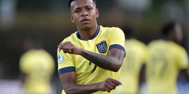 Beşiktaş, Genç Yıldız Keny Arroyo'yu Kadrosuna Katmaya Hazırlanıyor