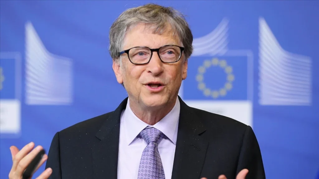 Bill Gates'ten Yapay Zeka Açıklaması: "Biraz Endişe Verici"