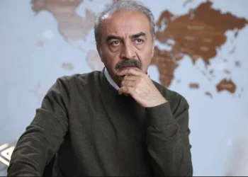 Yılmaz Erdoğan: "Tiyatro İçin İnşaat Mühendisliğini Geride Bıraktım"