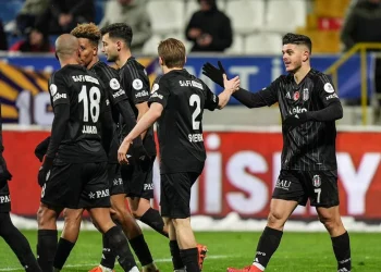 "Beşiktaş ve Kayserispor'un Muhtemel İlk 11'leri"