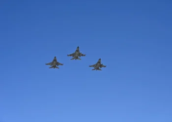 Osmaniye'de F-16 kol uçuşu büyük törenle kutlandı