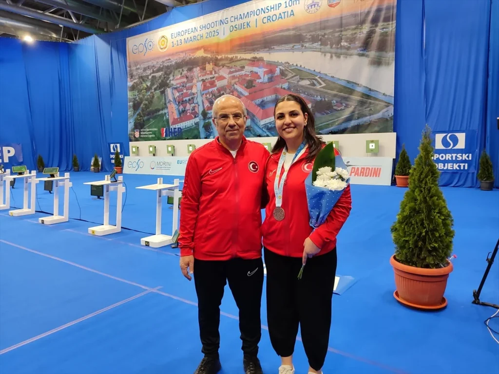 Şevval İlayda Tarhan, Avrupa Şampiyonası'nda bronz kazandı