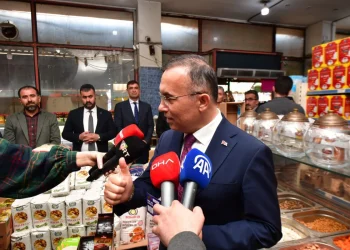 Gaziantep Valiliği "Bakkal Kart" uygulamasını başlattı