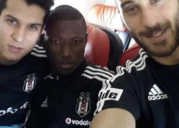 Beşiktaş'ın yıldız adayı futbolu bırakıp damat oldu