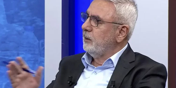 "Canlı yayında Atatürk-Öcalan polemiği: Engellerim sizi"