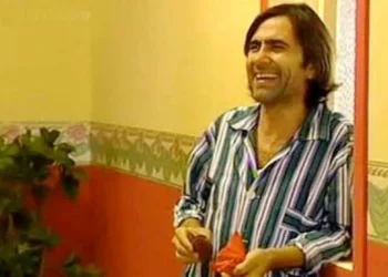 Zor Zamanlar Geçirmişti