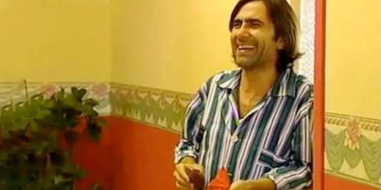 Zor Zamanlar Geçirmişti