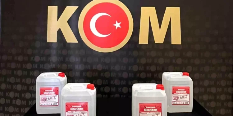 Bayburt'ta 20 Litre Kaçak Etil Alkol Yakalandı