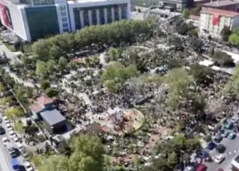 "Evimize Girmeye Korkuyoruz"