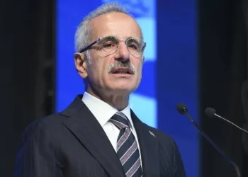 Uraloğlu, 16 yaş altı kullanıcı kararını değerlendirdi