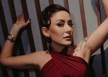 Melek Mosso'nun kod adı: "Bana traktör derler"