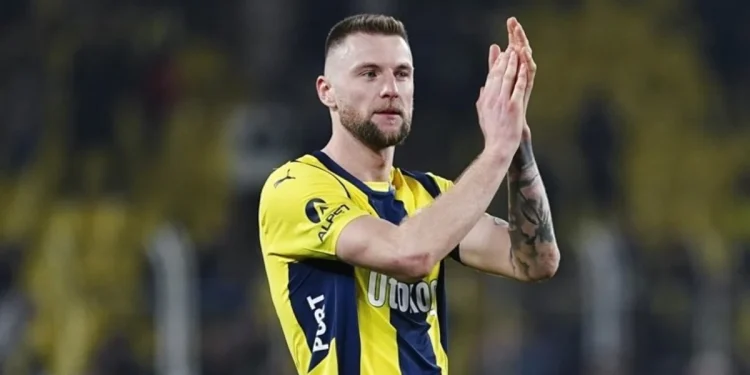 Milan Skriniar geleceği hakkında açıklama yaptı