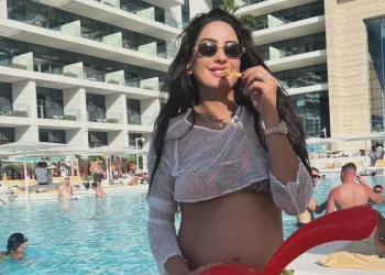 Sahra Işık hamilelik sürecini anlattı: "10 kilo aldım"