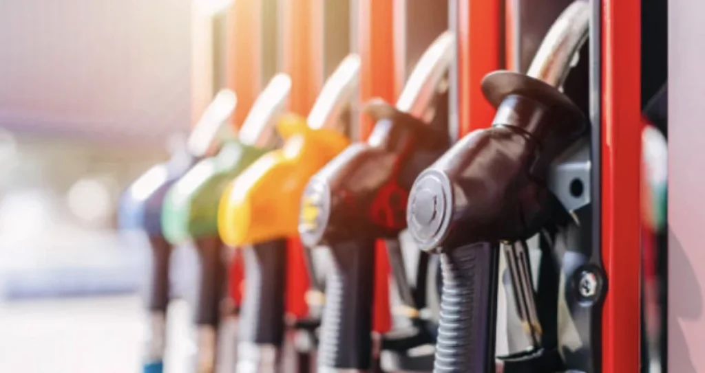 Araç Sahiplerine Kötü Haber: Benzine Yeni Zam Geldi