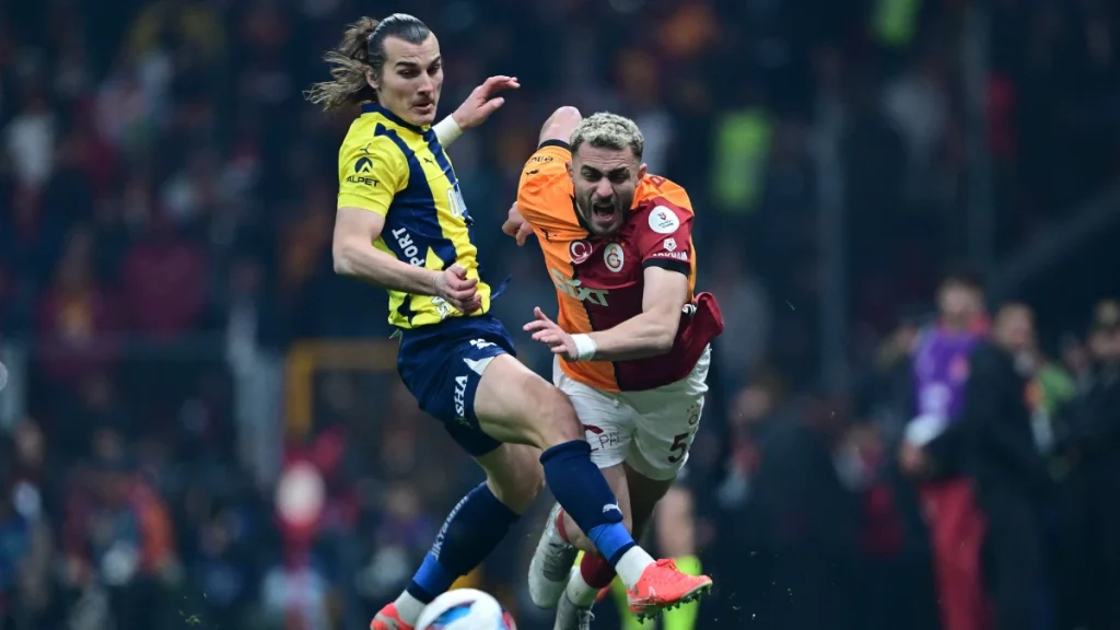 Fenerbahçe ve Galatasaray’ın Son Maç Programı