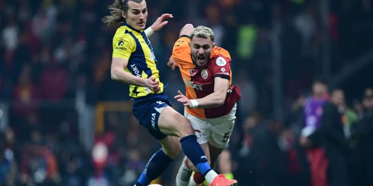 Fenerbahçe ve Galatasaray’ın Son Maç Programı