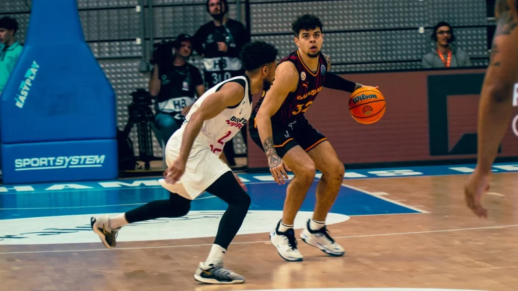 Galatasaray, Nymburk’u farklı mağlup etti