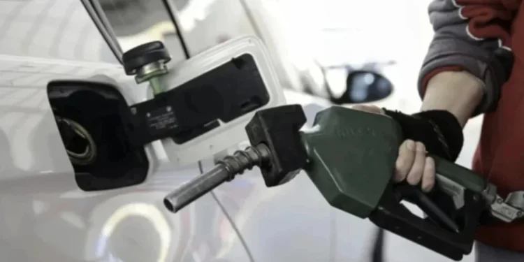 Motorine indirim! Şimdi gözler benzine çevrildi.