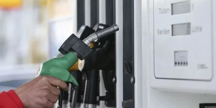Benzine zam beklentisi gerçekleşmedi, gözler otogazda