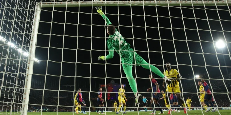 Şampiyonlar Ligi'nde Barcelona ve PSG avantaj sağladı