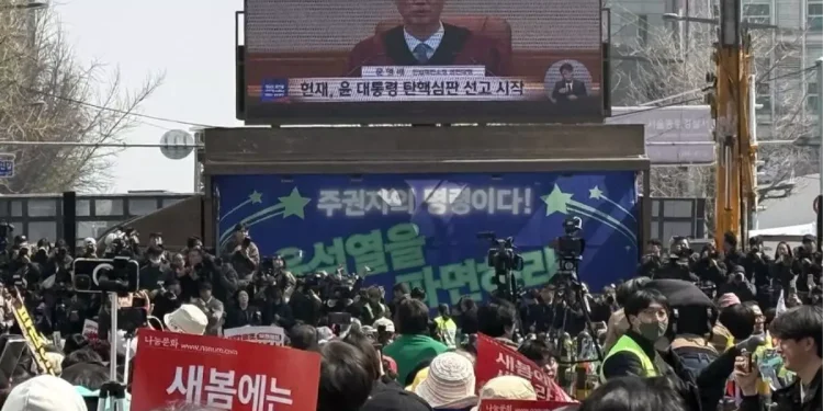 Yoon Suk-yeol'in Görevden Alınma Kararı Resmileşti