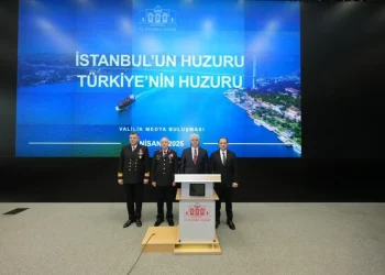 Davut Gül: Düzensiz Göçmen Sorunu İstanbul’dan Kalkıyor